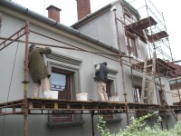 Tišnov (ulice Husova) - rekonstrukce a zateplení fasády